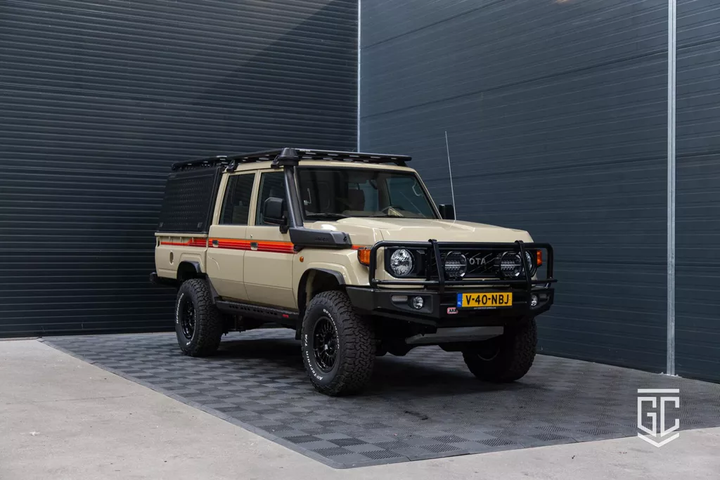 Toyota Land Cruiser GRJ79 Double Cab LX-E A/T