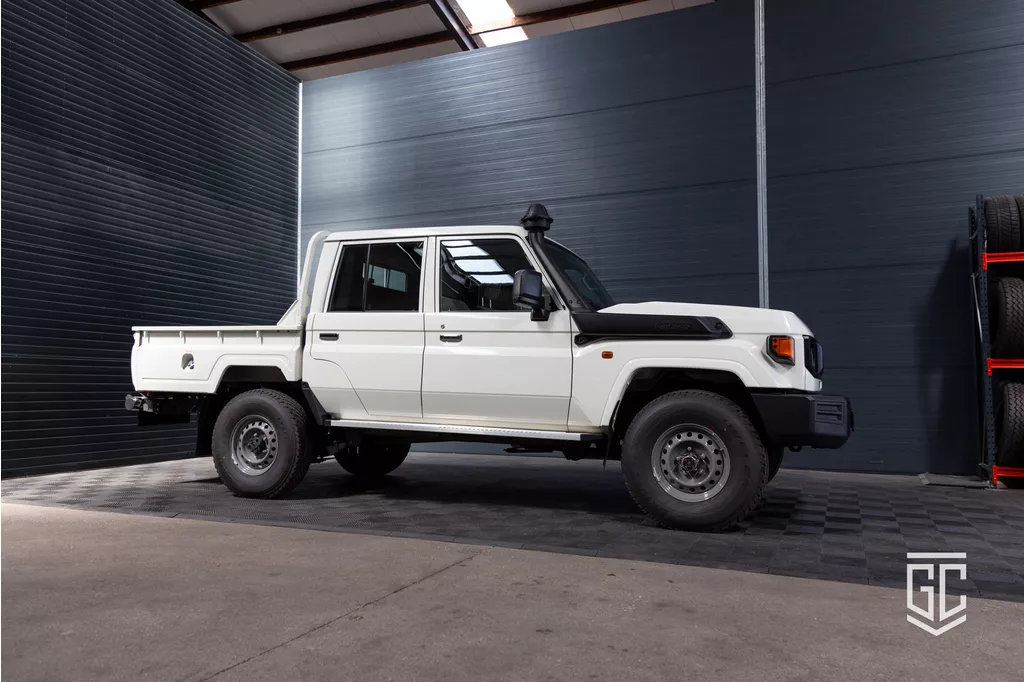Toyota Land Cruiser GDJ79 Double Cab E A/T