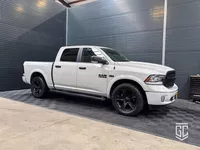 Dodge Ram 1500 5.7 V8 4x4 Quad Cab 6'4 Foto