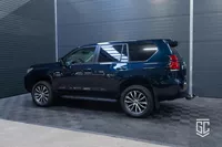 Toyota Land Cruiser 2.8 D-4D-F Challenger Window Van Foto