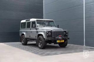 Land Rover Defender 2.2 D HT 110&quot; SE (luchtvering, WARN, alcantara, etc.)